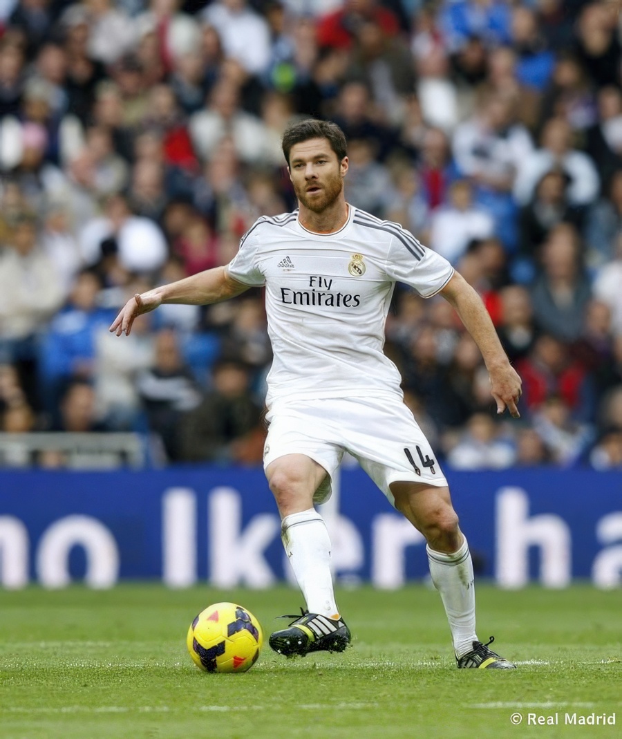 Real Madrid's top 10 best midfielders of all-time