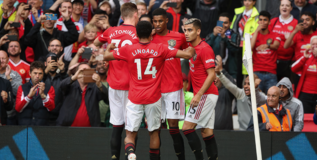 Manchester United overrun Chelsea 4 nil to start new season on high note