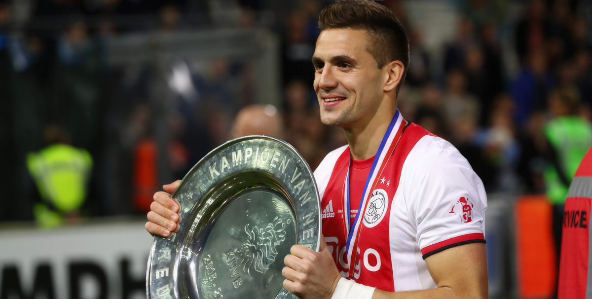 Dusan Tadic signs contract extension with Ajax that includes future coaching role