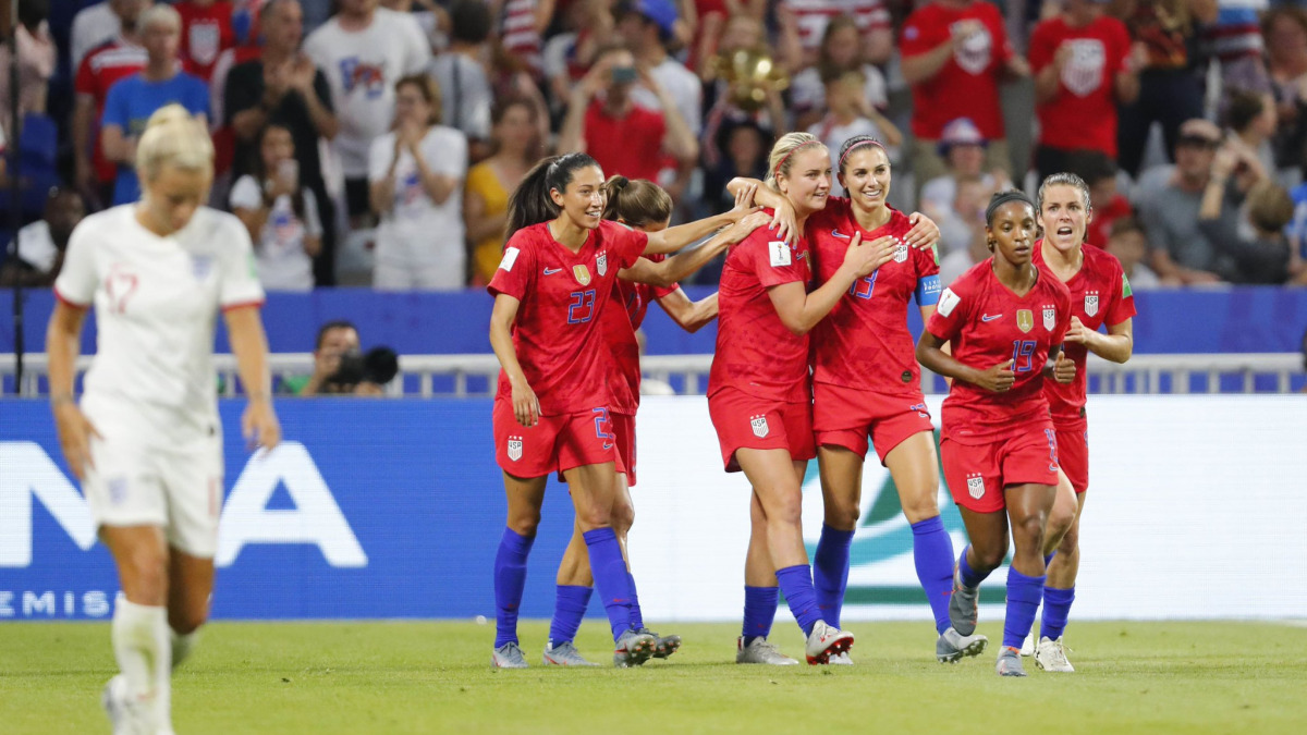 The USWNT defeat England, head to their third consecutive World Cup Final