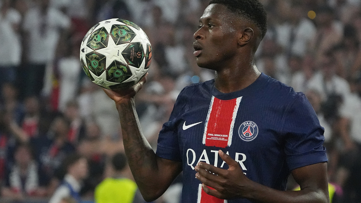 Salah, Saka, Yamal—Mendes kept them scoreless. Is Messi next?